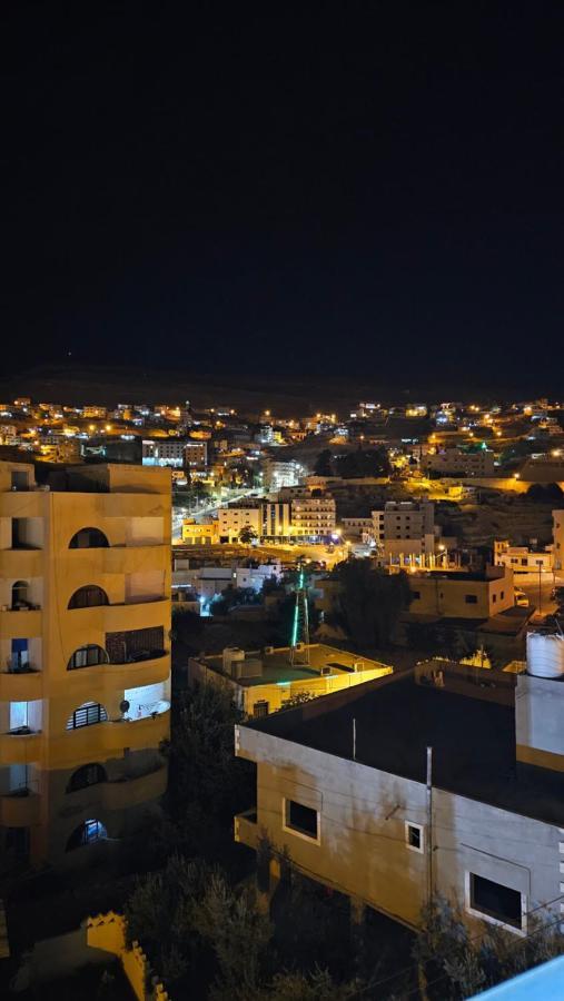 ホテル Petra Peace Town ワディ・ムーサ エクステリア 写真